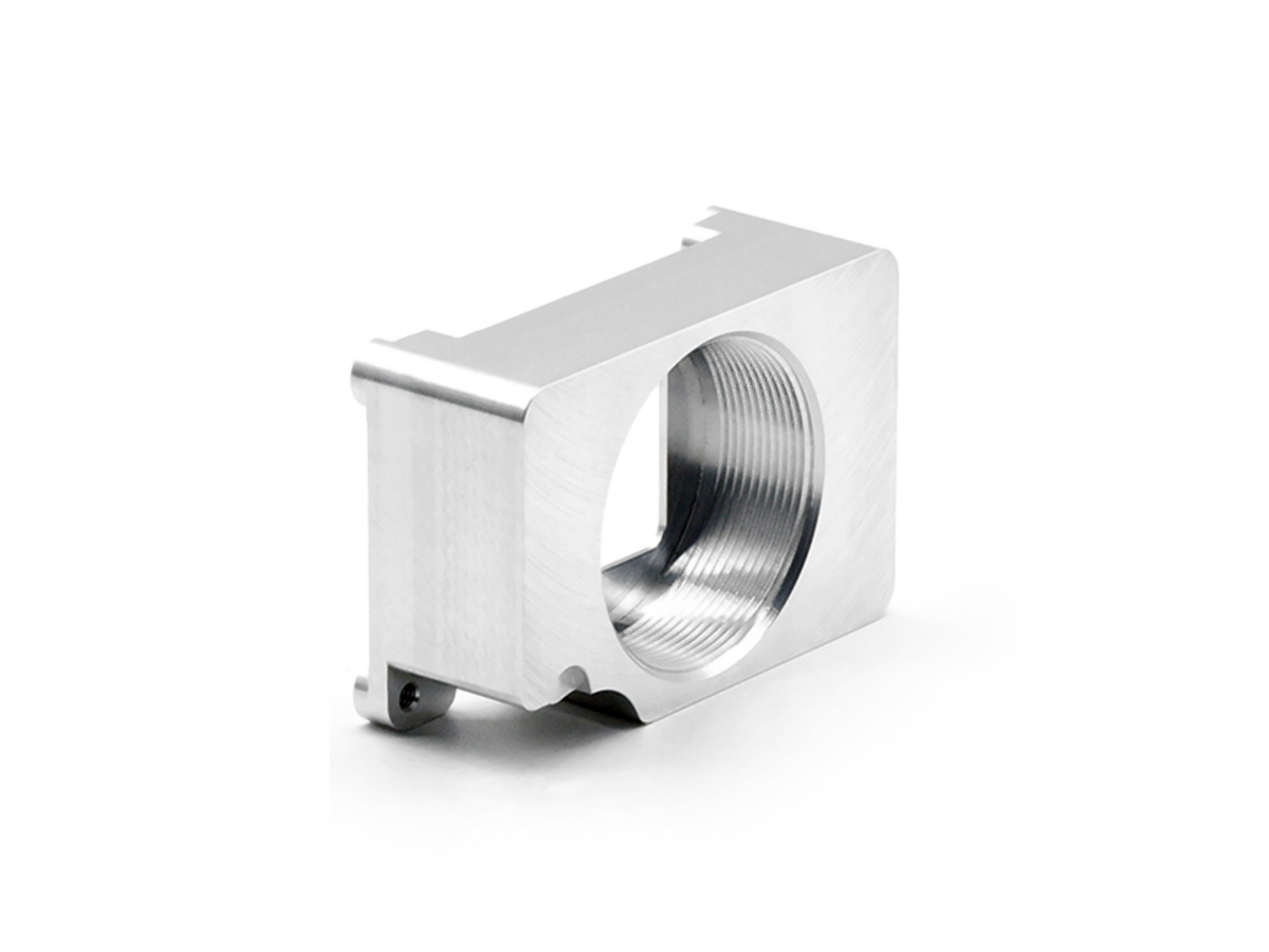 Low-Volume CNC Machining Manufacturing of 12L14 Steel for Precision Shafts and Bolts