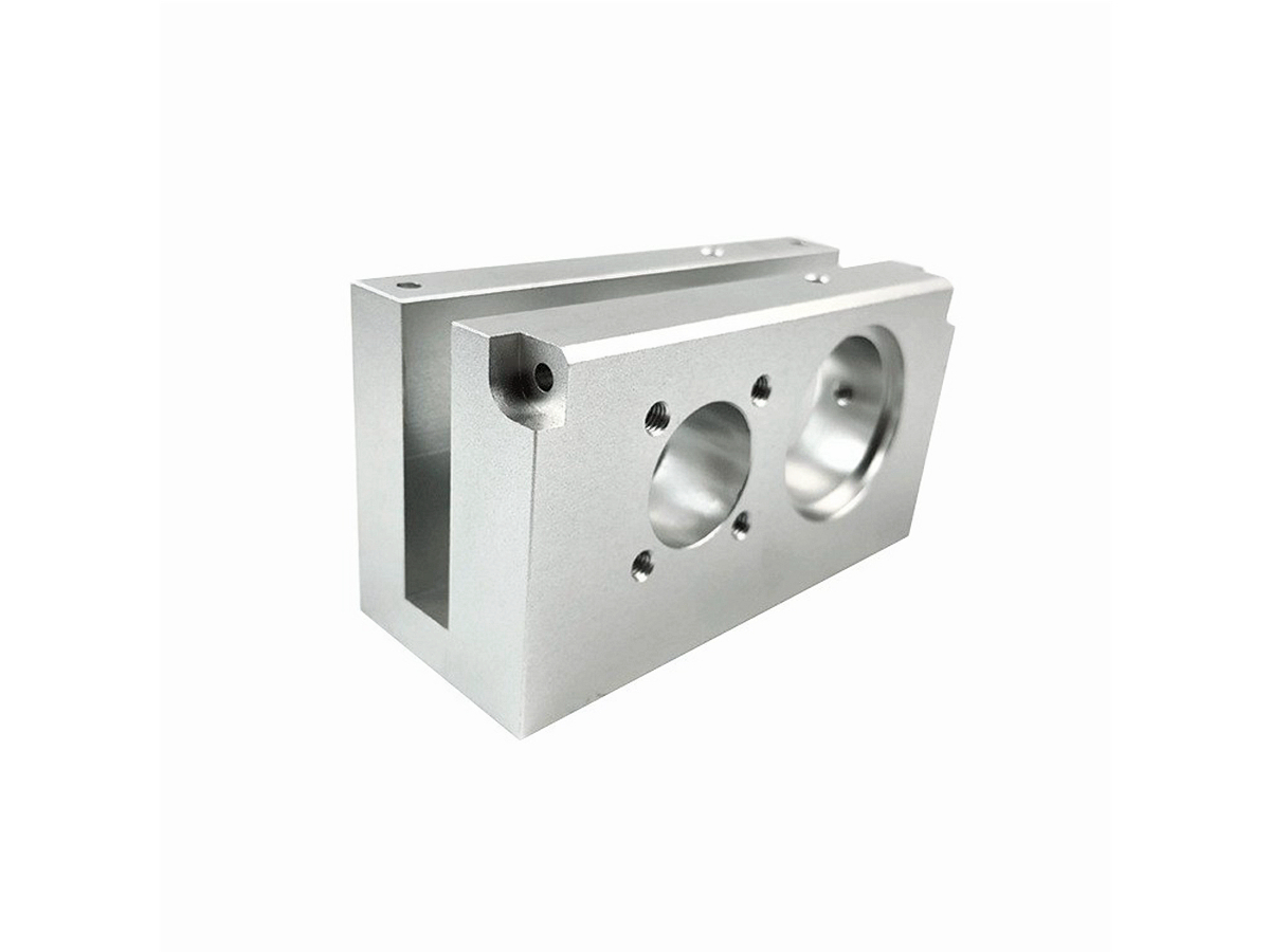 Medical Device Manufacturing: The Role of Multi-Axis CNC in Creating Complex Titanium Parts