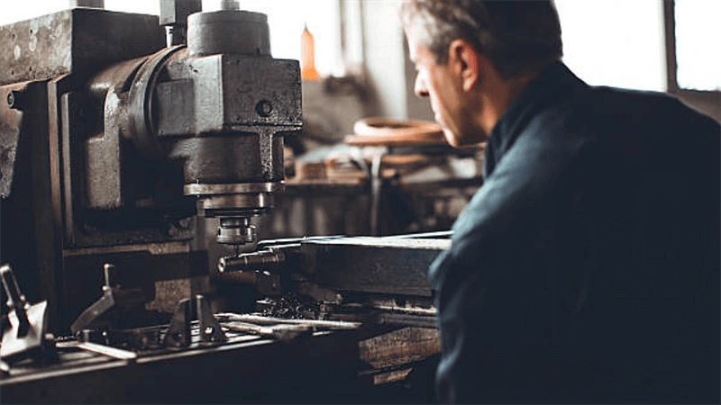 Neway Precision Works Ltd. 設立